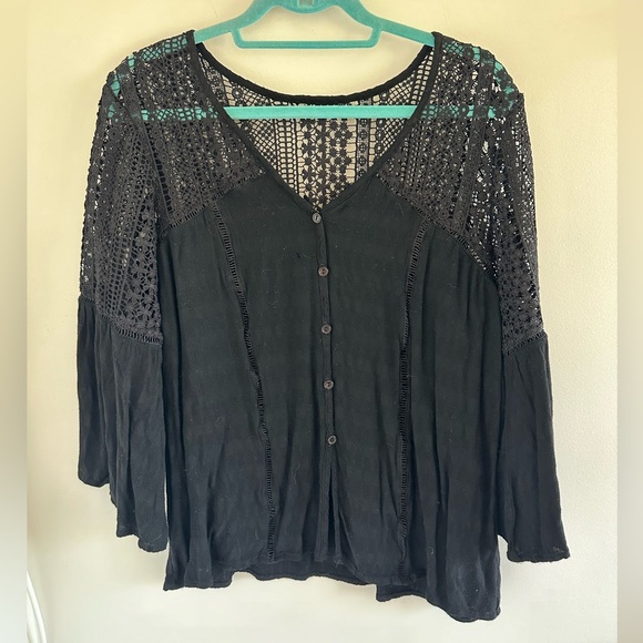 Farysays Women’s Top Lace CrochetV Neck Casual Loose Blouse - Picture 2 of 9